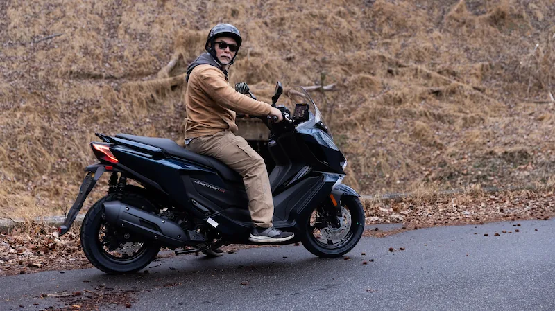 KYMCO USA Unveils Downtown GT 350i Scooter for Urban and Long-Distance Riders - image 2