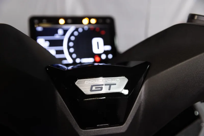 KYMCO USA Unveils Downtown GT 350i Scooter for Urban and Long-Distance Riders - image 3