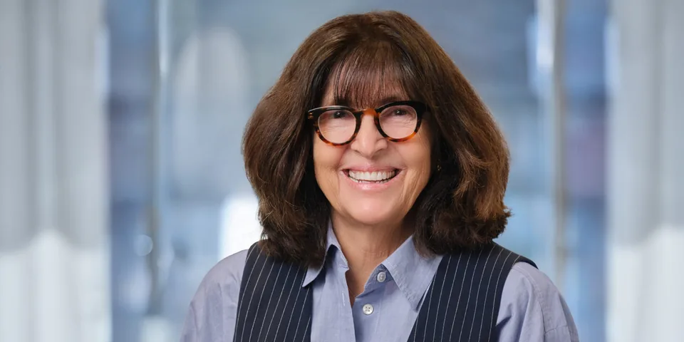 Democrat Wins Congressional Seat - image 2