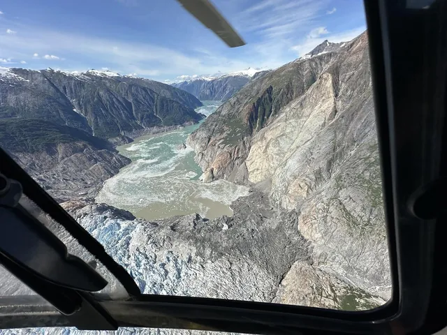Glacier Fjord Tsunami Raises Alarm for Cruise Ships