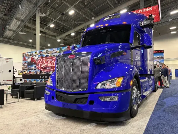Autonomous Trucks Revolutionize Freight Transport - image 4