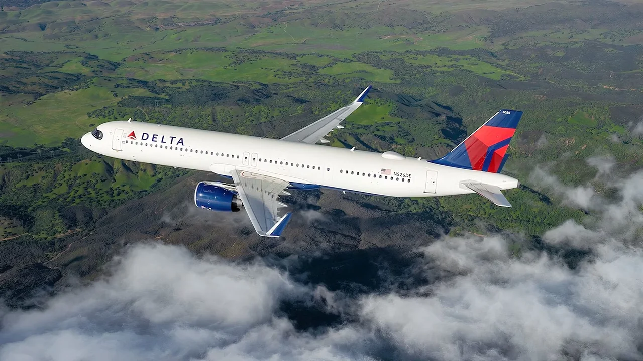 Delta Unveils Massive 44-Recliner First Class Cabin