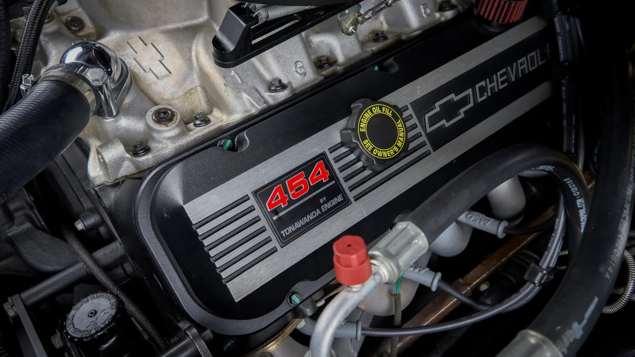 Corvette ZR-2 'Big Doggie' Almost Brought Big Block V8 Power To The 1980s Sports Car Fight
