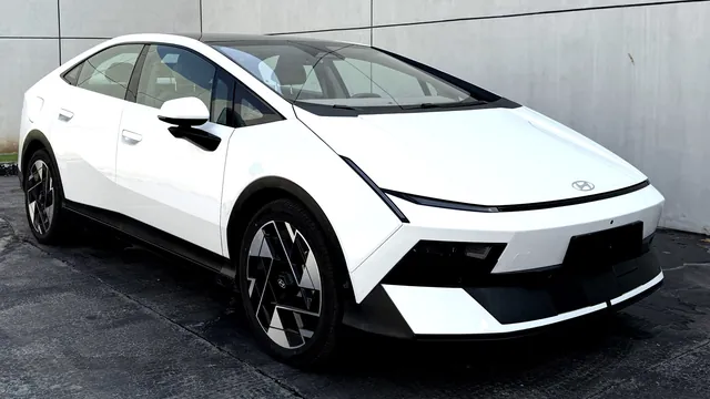 Hyundai's Electric Ioniq V Looks Promising, But Falls Short on Power