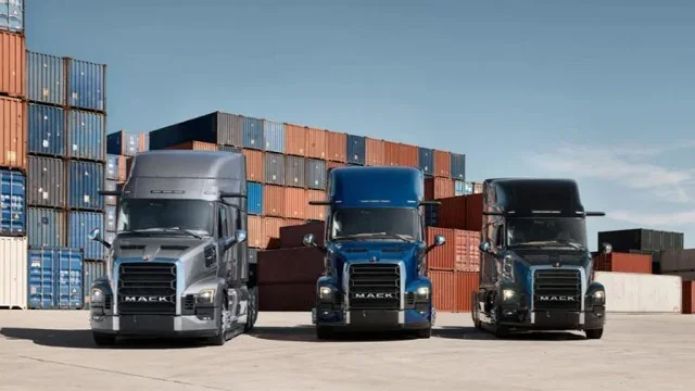 Mack Trucks Overhauls PartsASIST Platform for Faster Performance