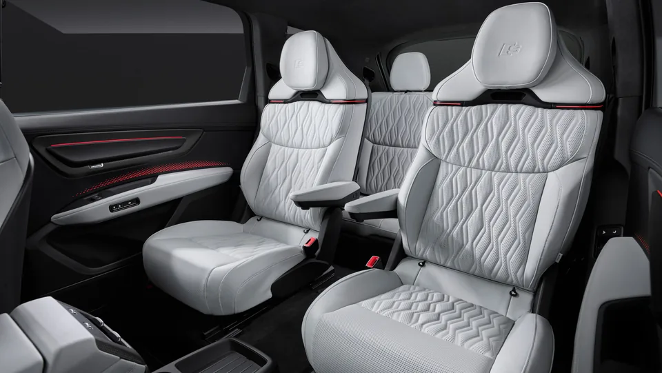 Audi's New Q9 Interior Revealed - image 2