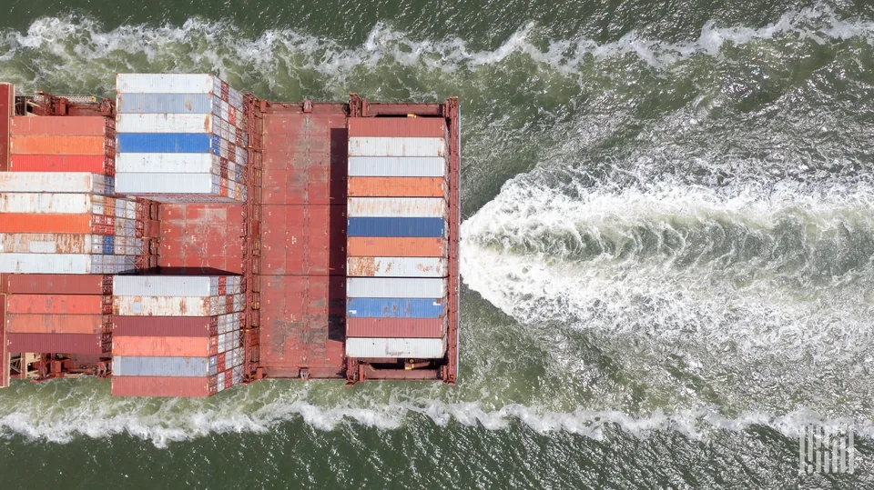 Houston Cargo Share Gains as West Coast Volumes Soften - image 2