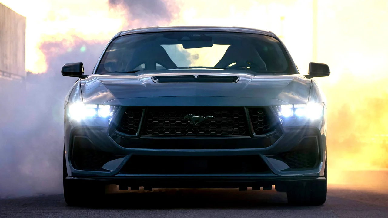 Speed Demons: IIHS Blames Car Ads For Speeding