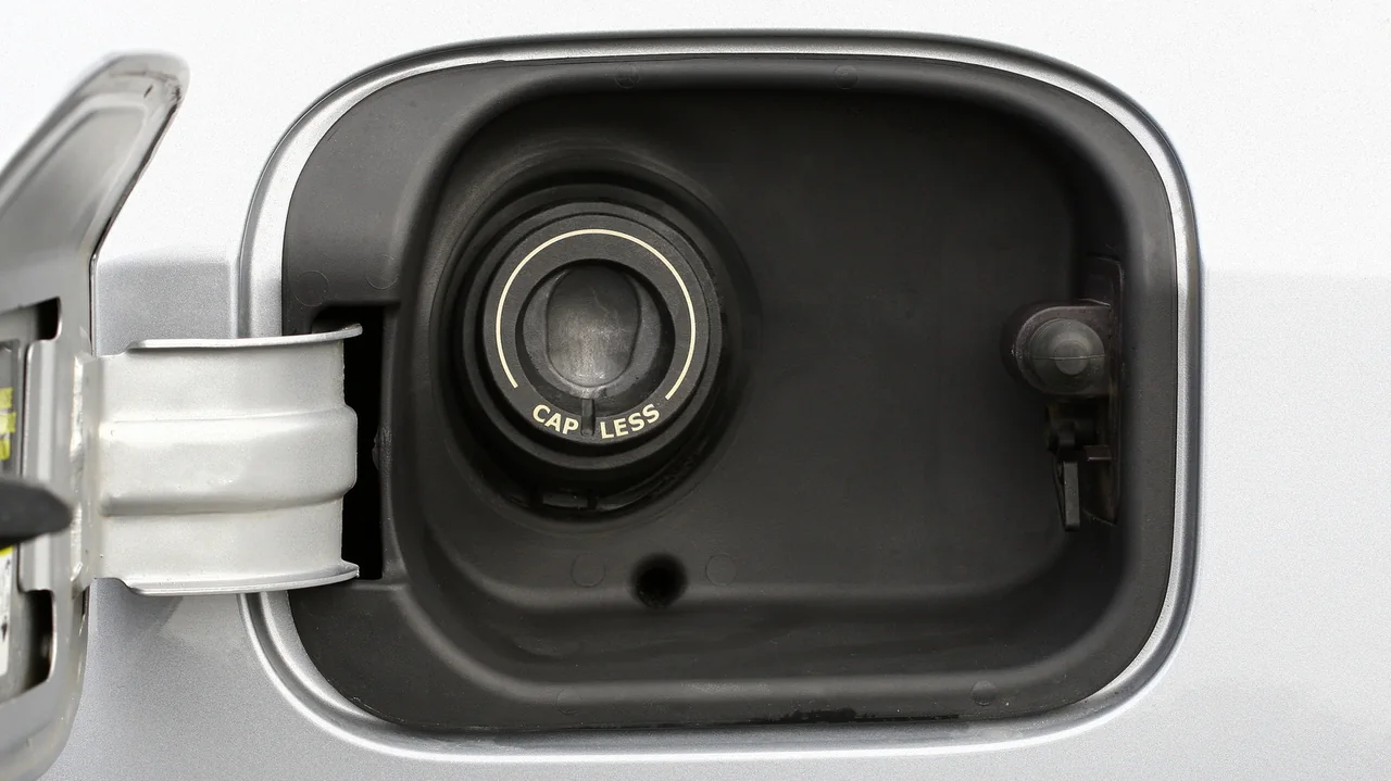 Ford's Capless Fuel Filler: A Double-Edged Design