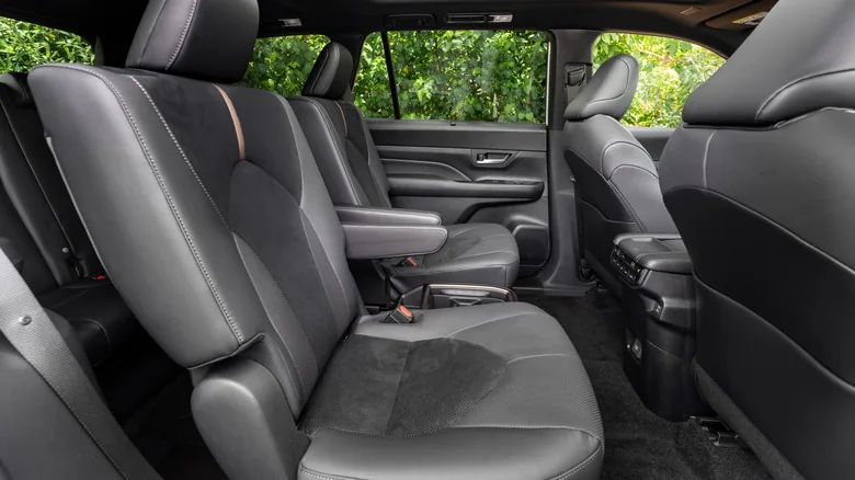 Toyota Grand Highlander Space Upgrade - image 3