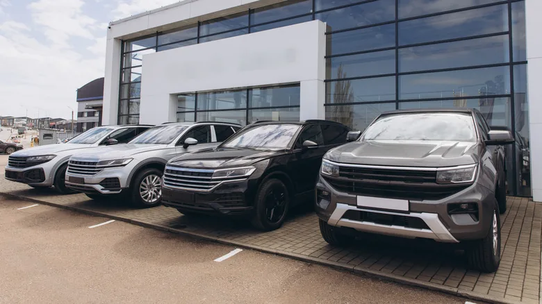 Why Dealerships Clustering Near Each Other Matters - image 3
