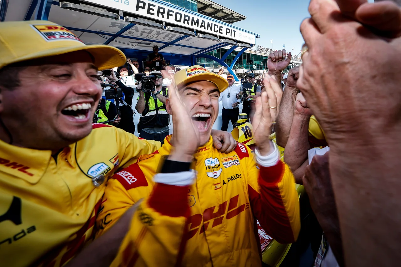 Palou Secures Pole Position for Indy 500