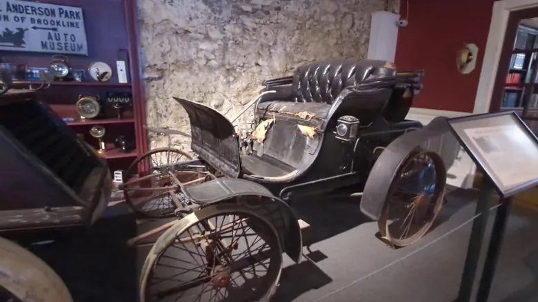 America's Oldest Car Collection - image 2