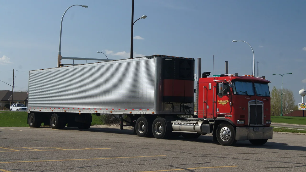 The Decline of Cab-Over Semi-Trucks in America