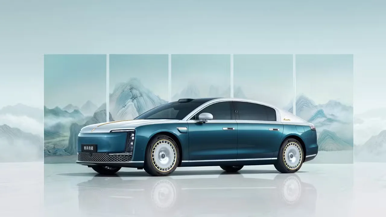 Maextro Unveils S800 Grand Design Luxury Sedan