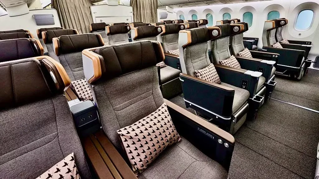 EVA Air Pioneers Luxury Service