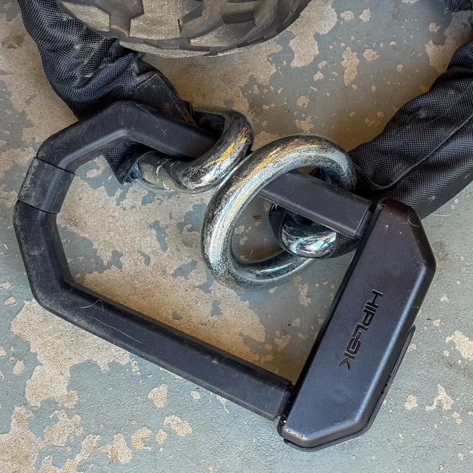 Motorcycle Locks: The Ultimate Deterrent Against Theft - image 4