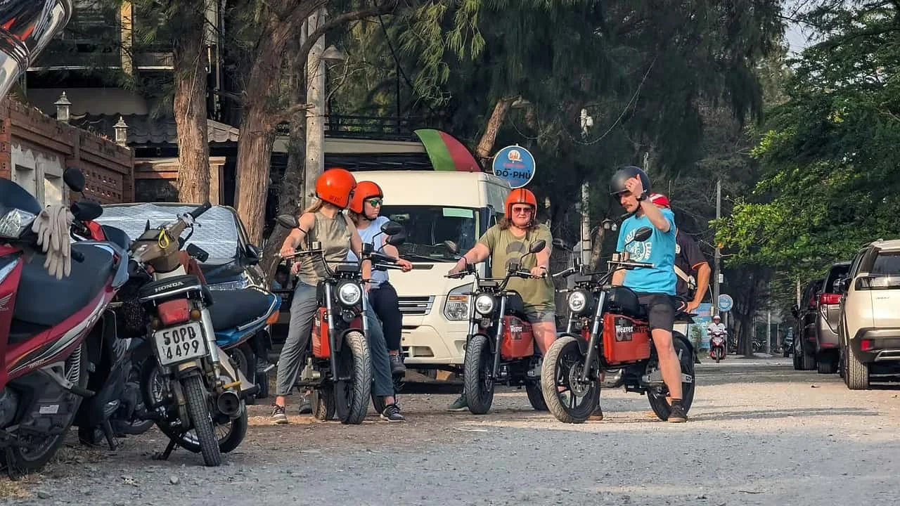 Vietnam Relaxes Fossil Fuel Ban on Motorcycles