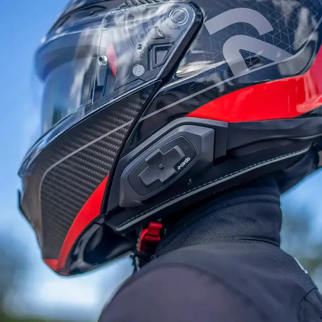 Motorcycle Intercom System Takes a Leap Forward