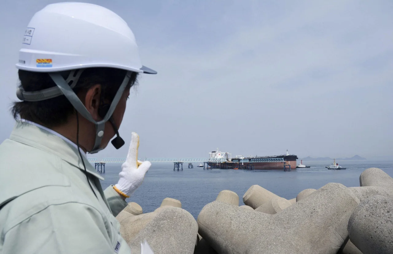 Japan to Receive First Oil Tanker to Exit Hormuz Since War Began