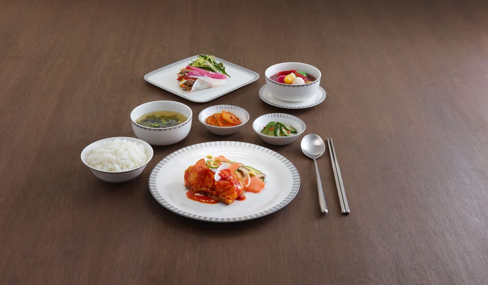 Hidden Luxury in Commercial Aviation - image 3