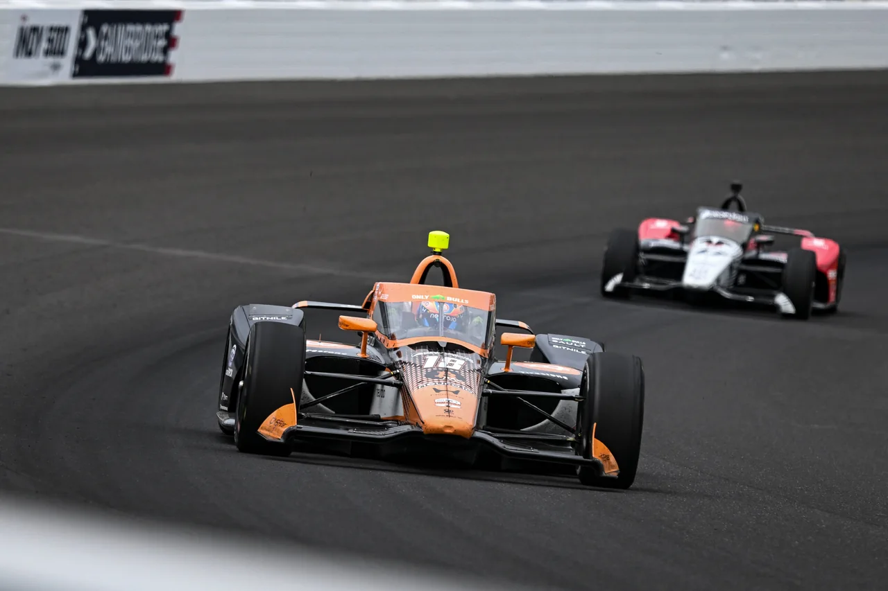 Busch Tribute at Indy 500