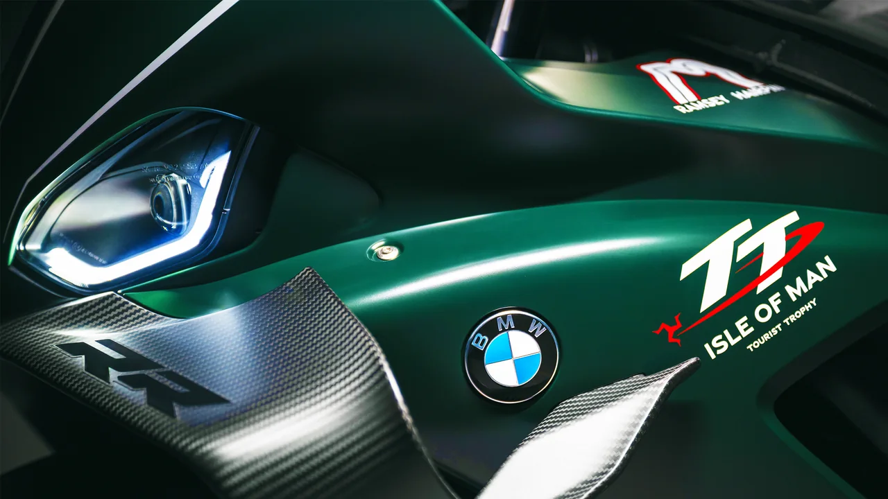 BMW Unveils Ultra-Rare Superbike for Iconic TT Milestone