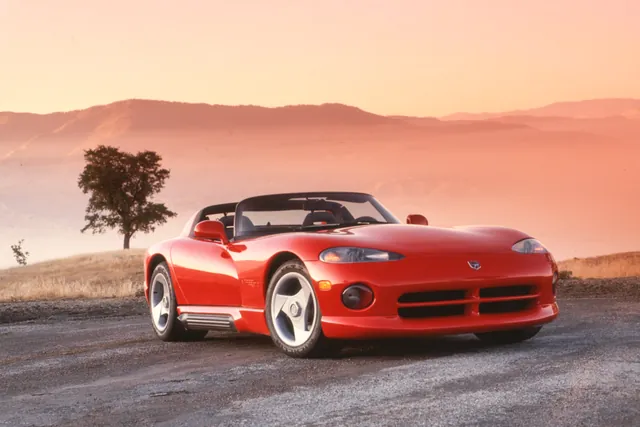 Dodge Viper RT/10: A Thrilling Ride Without Compromise