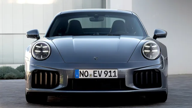 Porsche Sticks With Gasoline For 911, Leaves Electric To 718