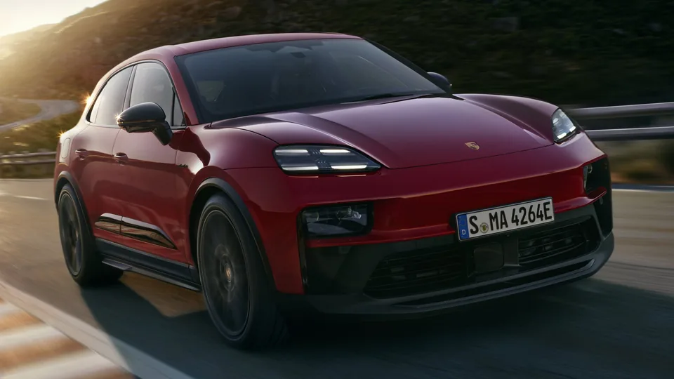 Porsche Sticks With Gasoline For 911, Leaves Electric To 718 - image 3