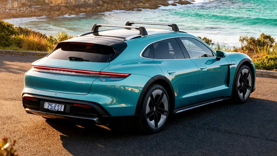 Porsche Sticks With Gasoline For 911, Leaves Electric To 718 - image 4