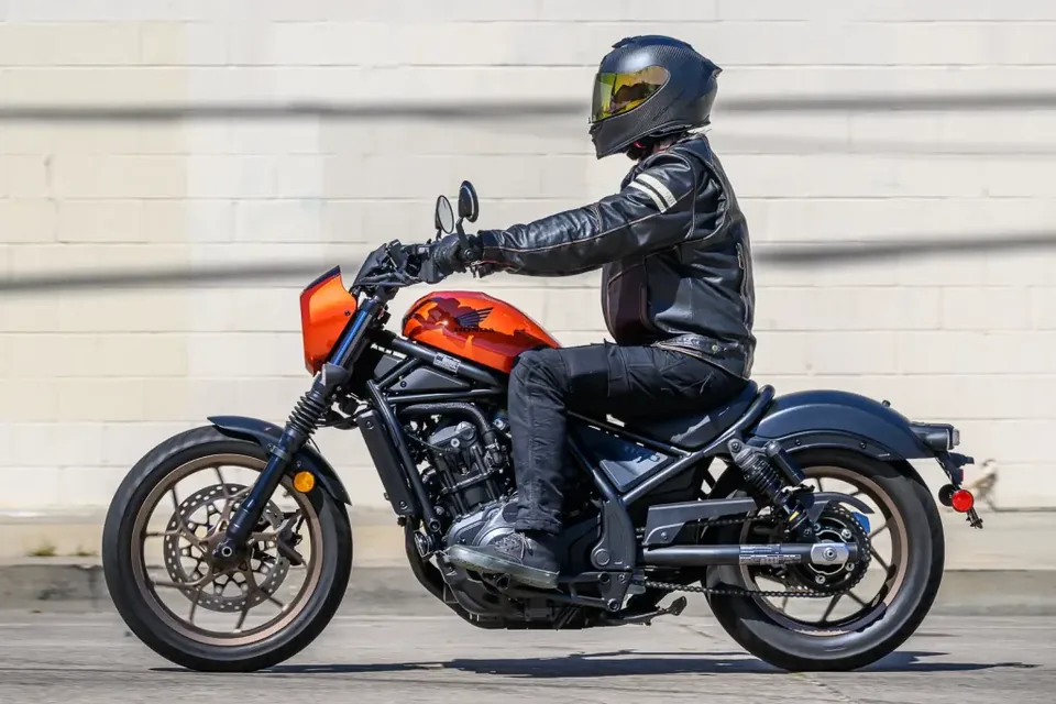 2025 Honda Rebel 1100 DCT SE Review: A Comprehensive Look at the Motorcycle's Key Updates - image 3