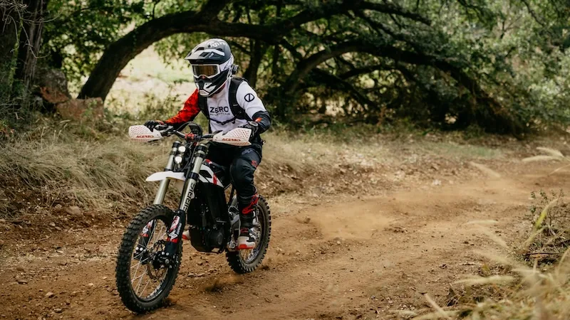 Zero Motorcycles Upgrades X Line Electric Dirt Bikes with Plug-and-Play Suspensions - image 2