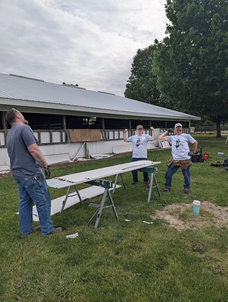 RV Industry Unites for Community Service
