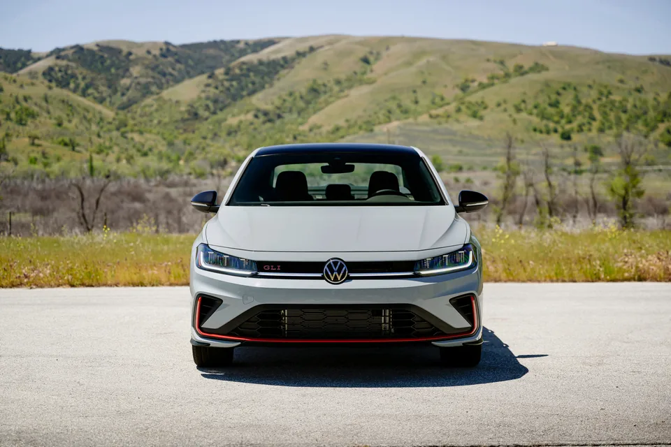 VW Ditches Manual Jetta GLI for 2027 - image 2
