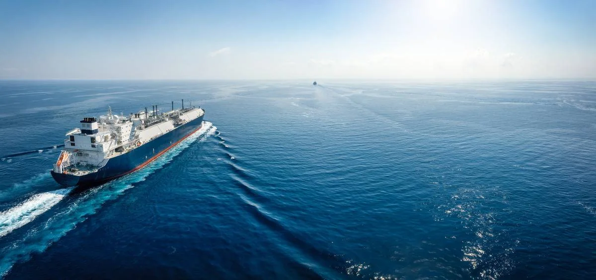 Strait of Hormuz Tanker Traffic Dampened