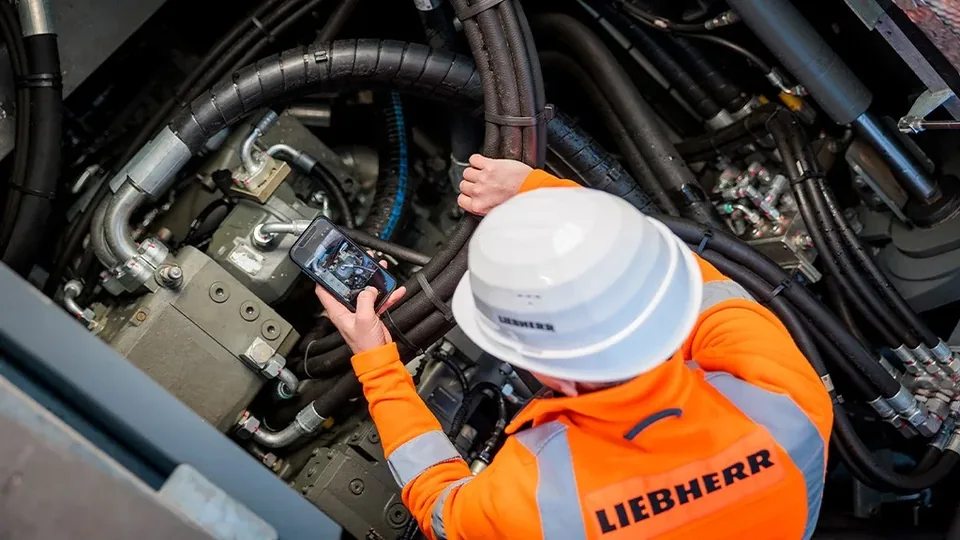 Liebherr Simplifies Maintenance Planning with AI-Powered Parts Platform - image 3