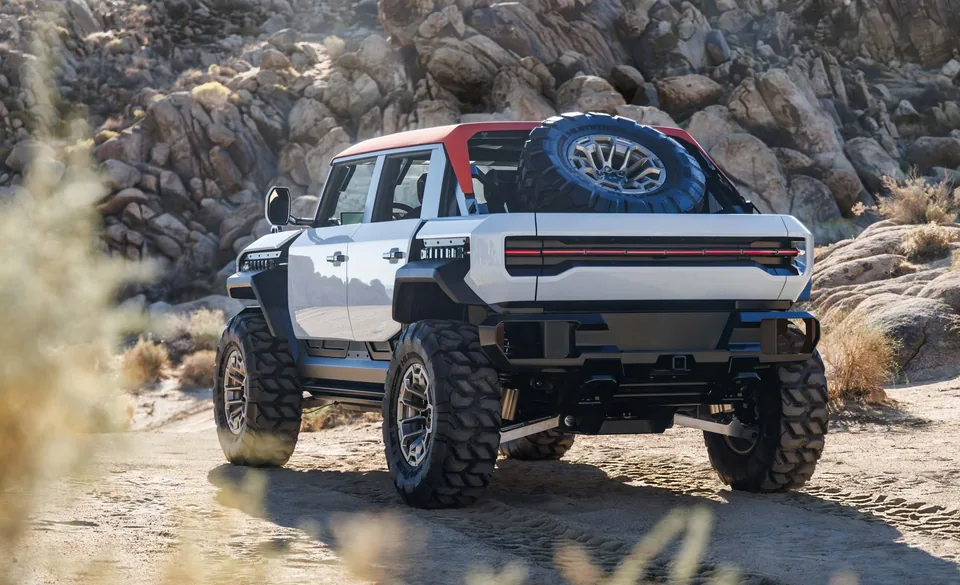 GMC Unveils Smaller, Leaner Hummer Concepts - image 3
