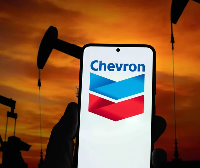 Chevron Hesitant to Pay Toll on Ships Moving Through Hormuz