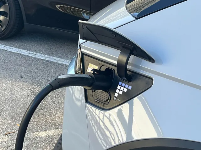 California Invests $55 Million In EV Fast Charging