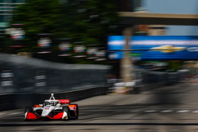 Detroit Street Course Tests IndyCar Drivers' Skills