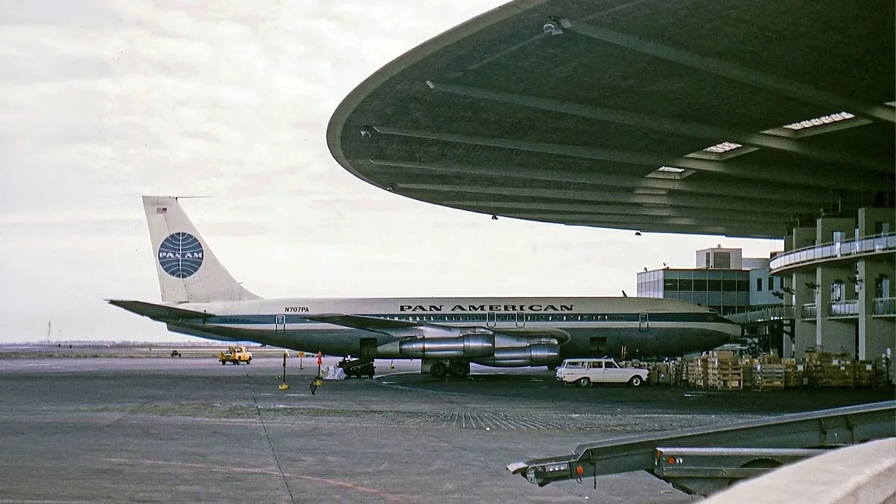 JFK Airport's Last Surviving Icon Is About To Be Demolished