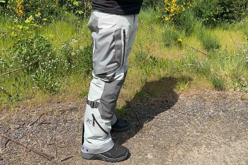 Klim Badlands Pro Pants Review: Adventure Riding Gear for the Discerning Rider - image 3