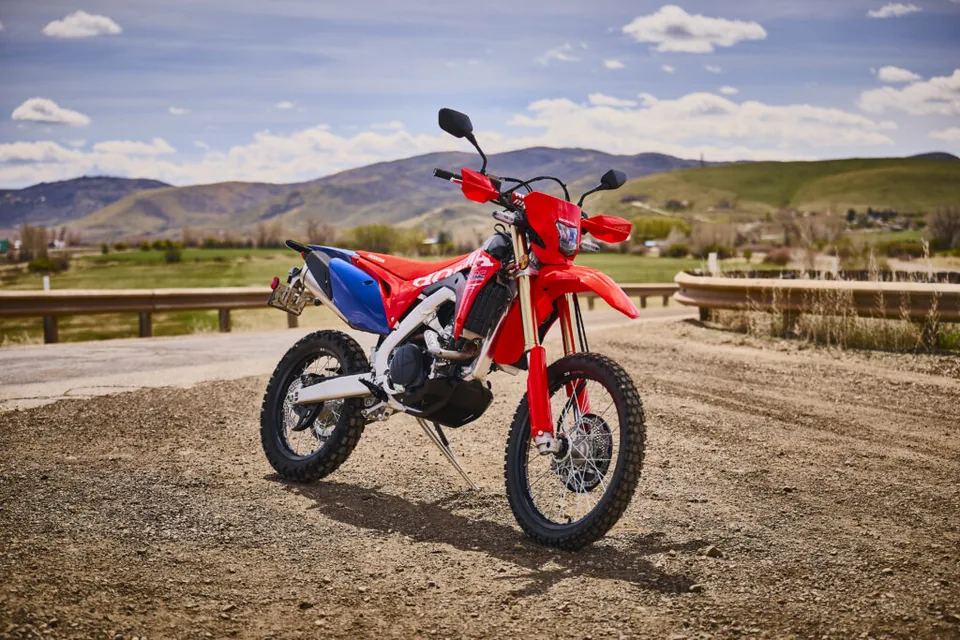 Honda Redesigns CRF450 Models for 2027 Off-Road Rollout - image 4