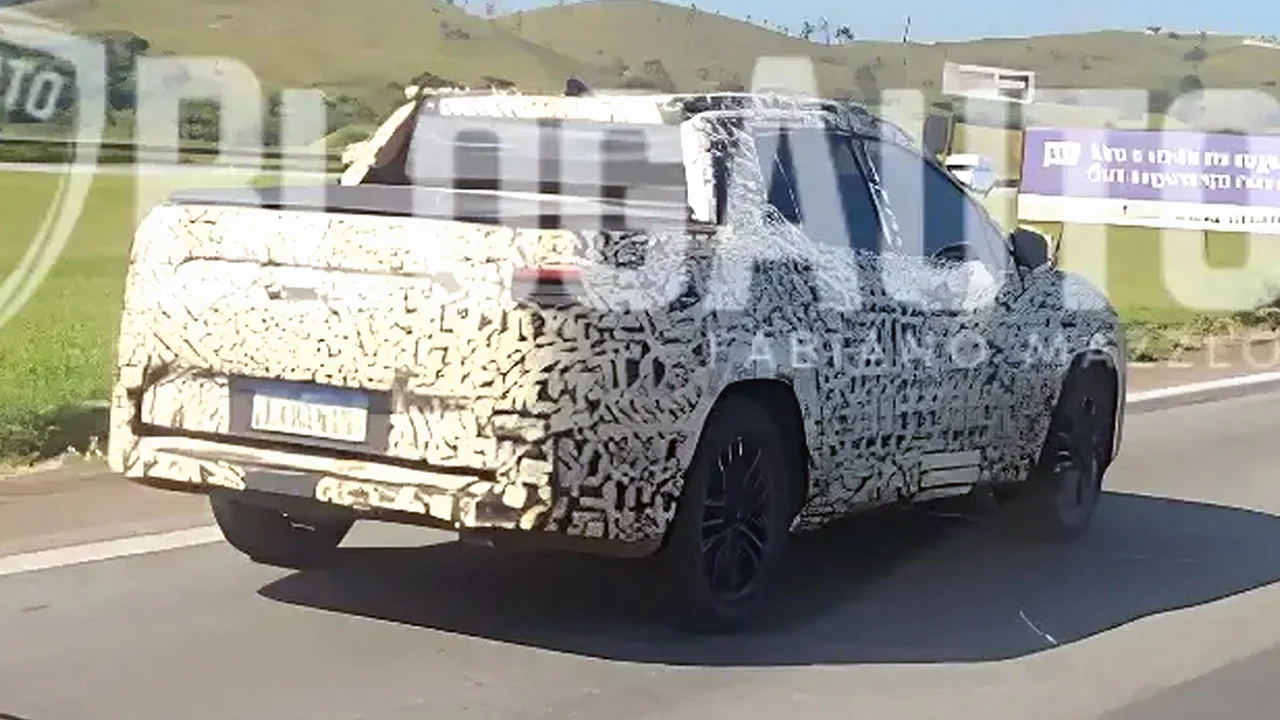 Toyota Unveils Innovative Pickup Truck