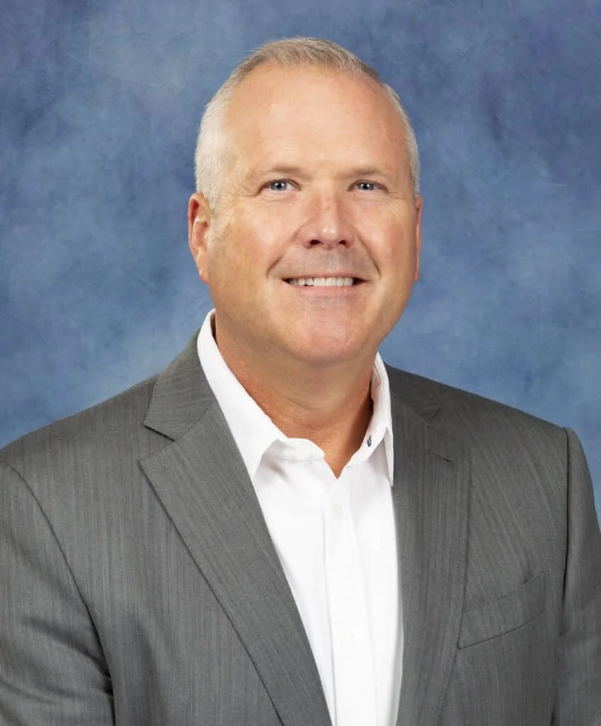 RV Industry Faces Challenges Amid Macroeconomic Downturn