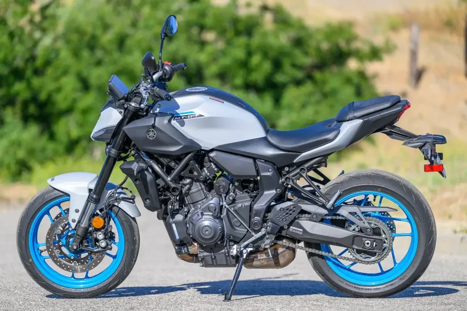 Yamaha MT-07 Review: A Masterclass in Balance - image 2