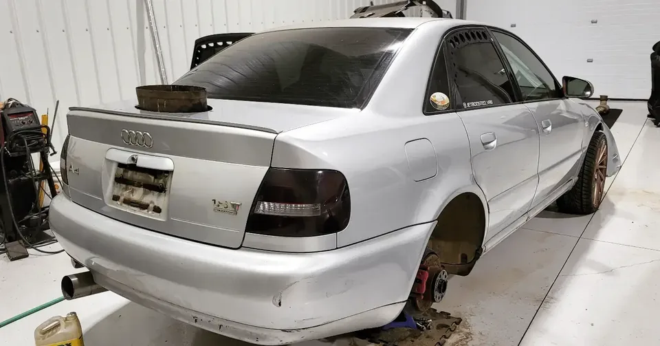 Audi A4's Jet-Boosted VR6 Powers Through Turbo Lag with Turbine - image 3