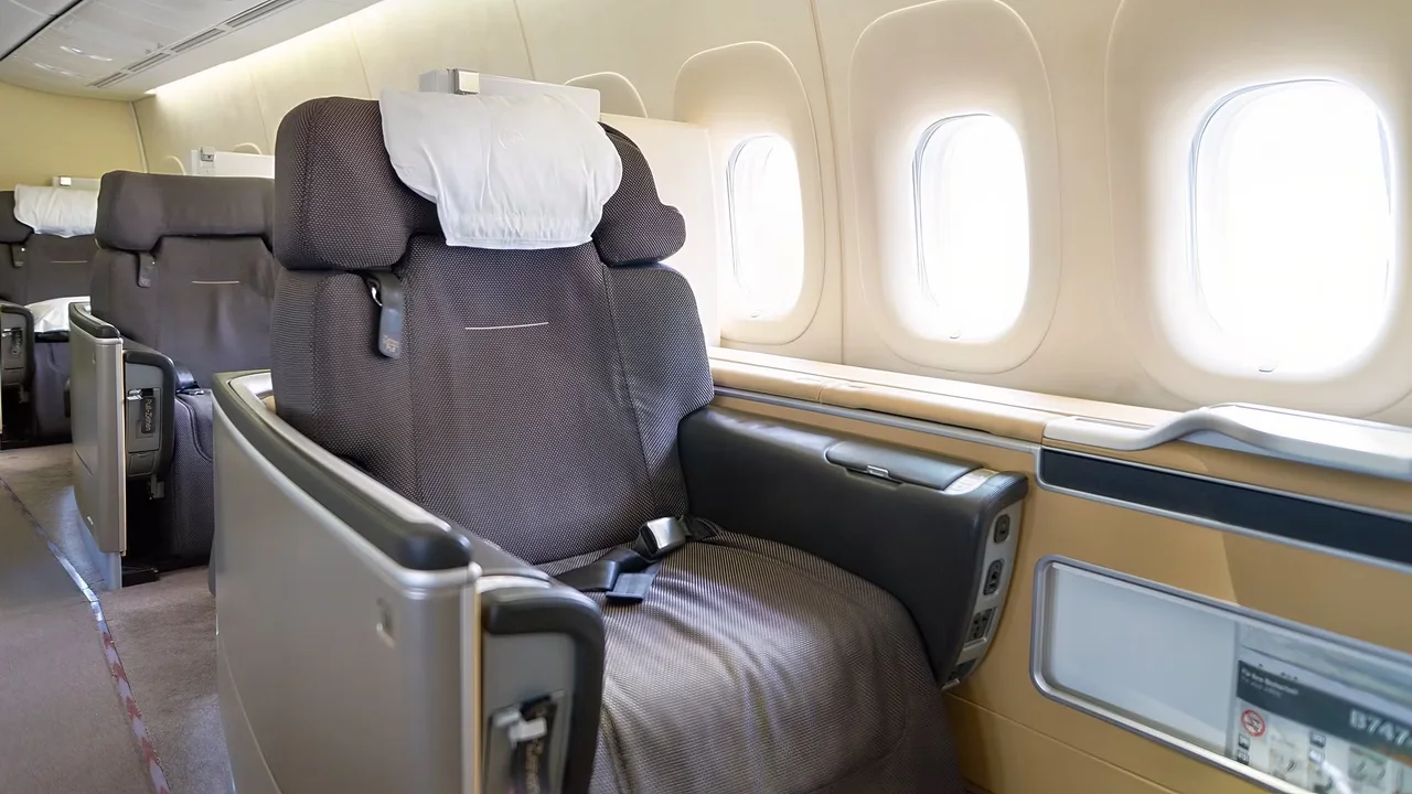 Lufthansa 747-8 First Class Fares: A Route-by-Route Breakdown