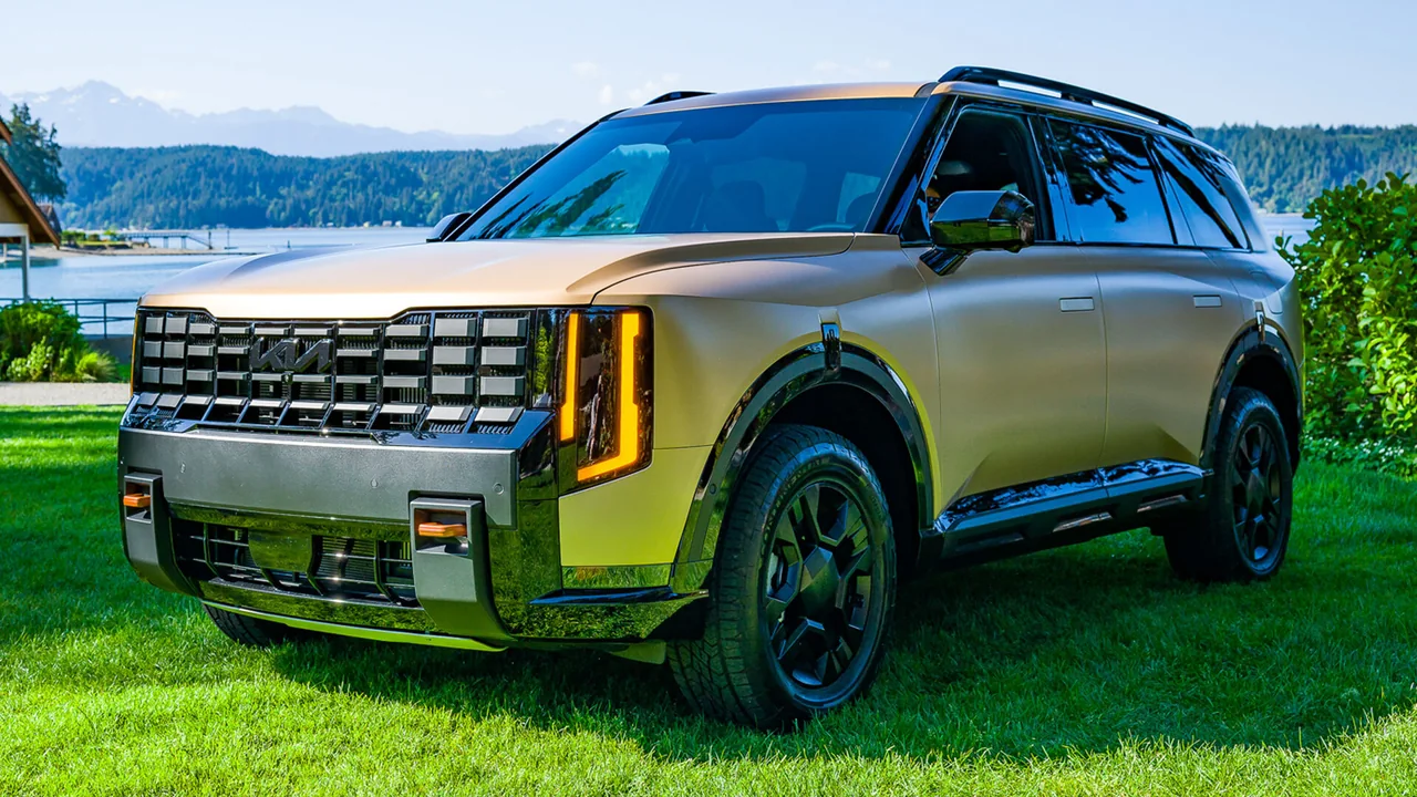 Recalls Hit Kia Telluride and Mercedes Crossovers